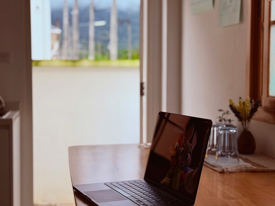 Quel rôle jouent les avis clients dans la stratégie SEO après la création d’un site web à Genève ?